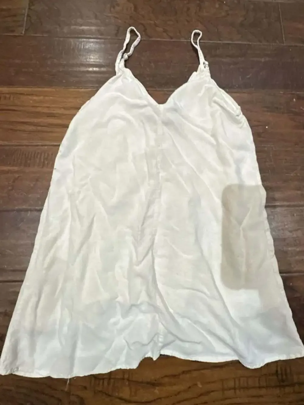 Style Rack Button Front Cami Top Small - Picture 4 of 5